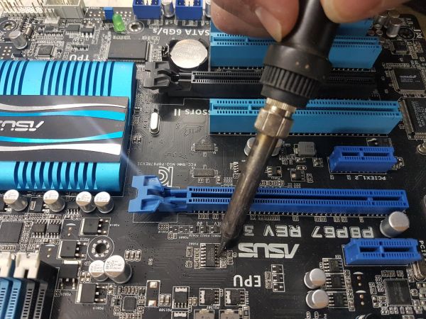 PC und Notebook Reparatur ( Fehler Analyse )
