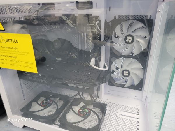 Intel PC Core™ i7 12700F | 12x@4.8Ghz| 16GB DDR4 RAM |512GB NVMe +4TB SATA | 8GB RTX3070 | 600W | Wi